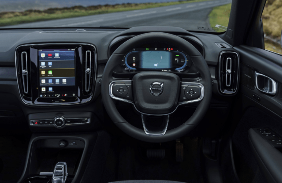 VOLVO XC40 ESTATE 2.0 B4P Inscription 5dr AWD Auto [7 speed]